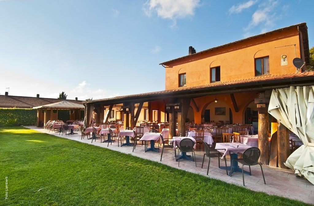 Agriturismo Podere Giulio Tarquinia Exterior foto